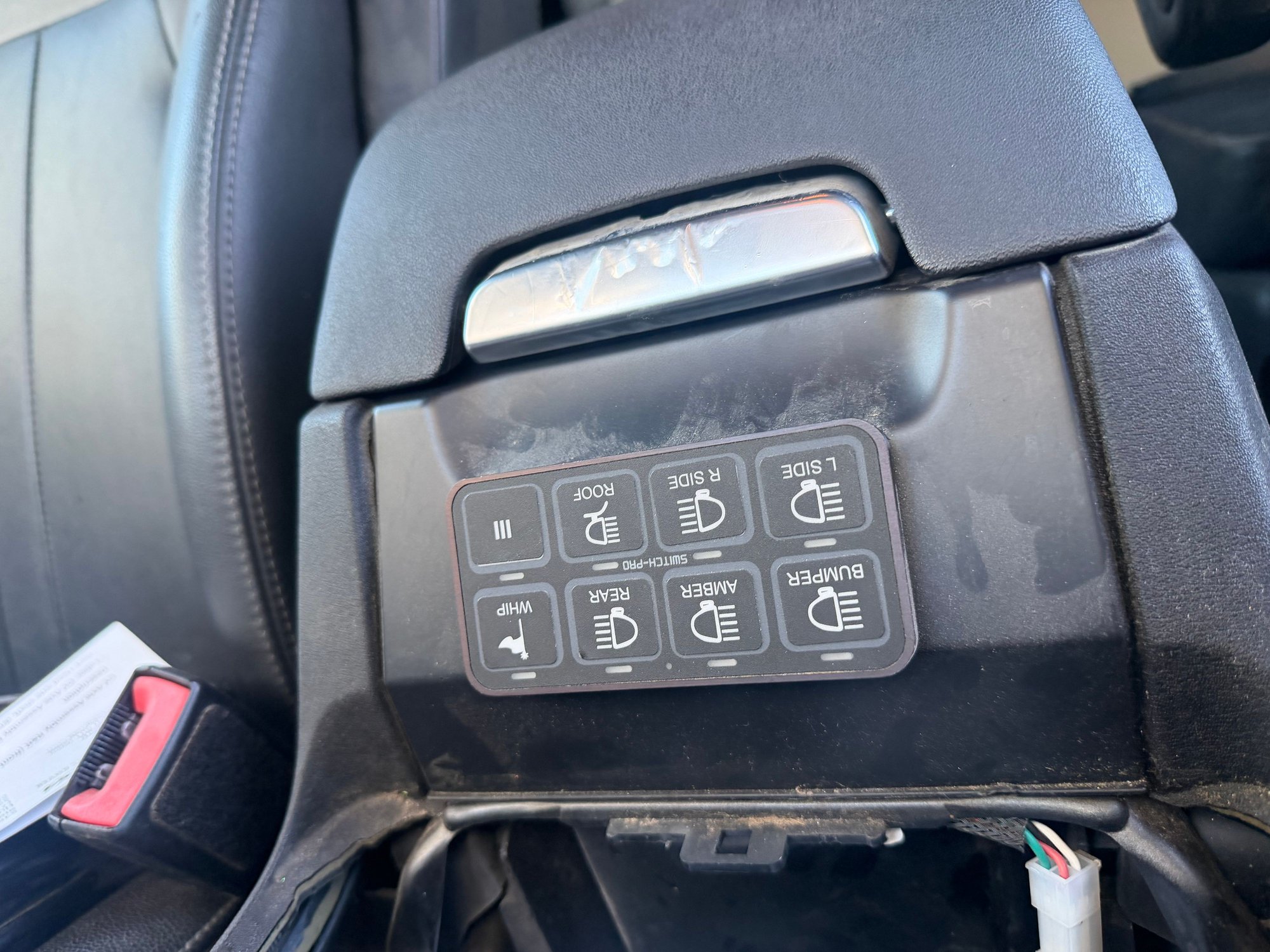 2013 Land Rover LR4 - Heavily modified HD 2013 LR4 for sale, blown engine... - Used - VIN SALAG2D42DA699584 - 8 cyl - 4WD - Automatic - SUV - Orange - Huntington Beach, CA 92649, United States