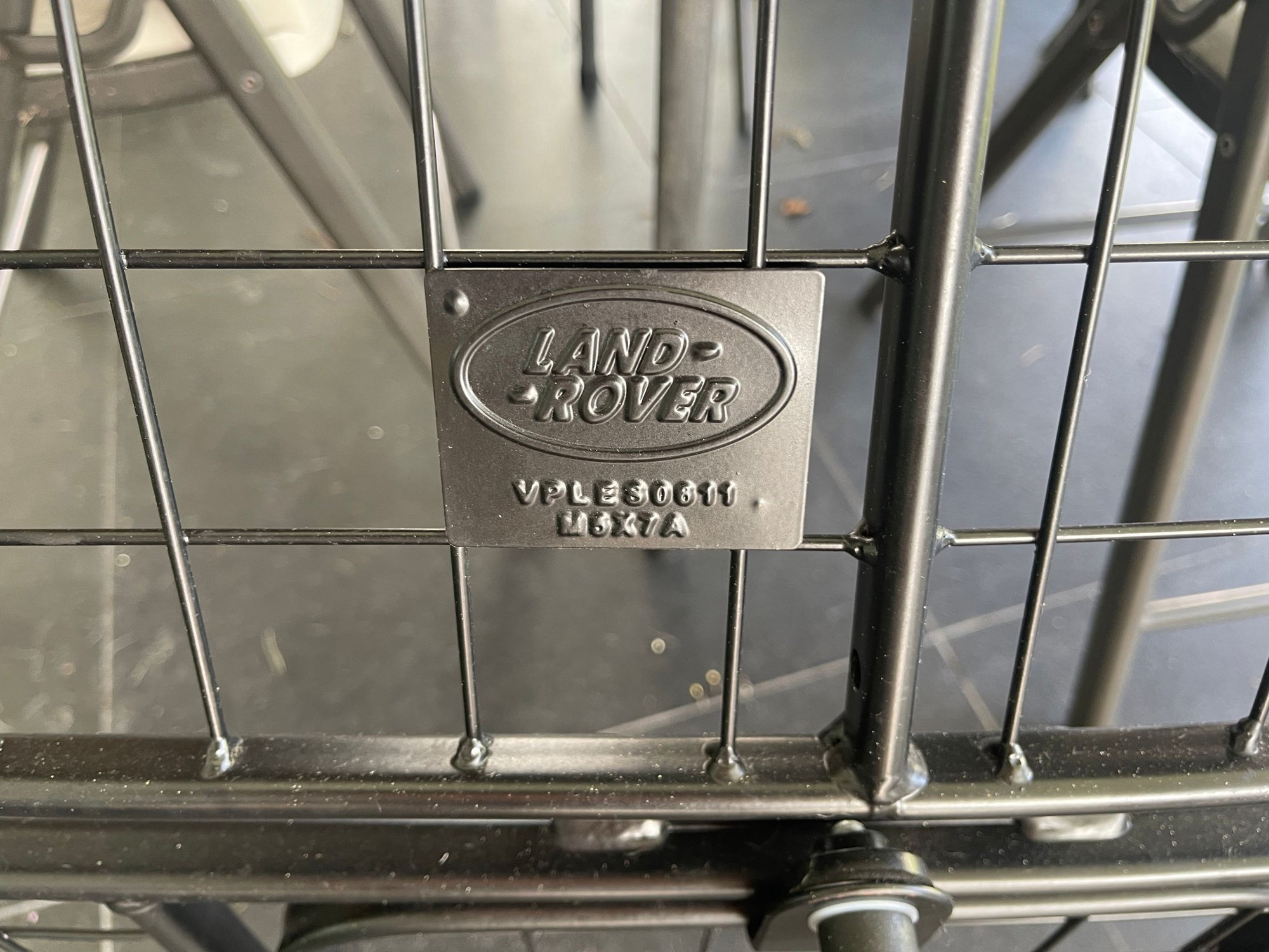 Accessories - Loadspace Partition - Full Height, 110, 5+2 seat only - Used - 2020 to 0 Land Rover All Models - Miramar, FL 33023, United States