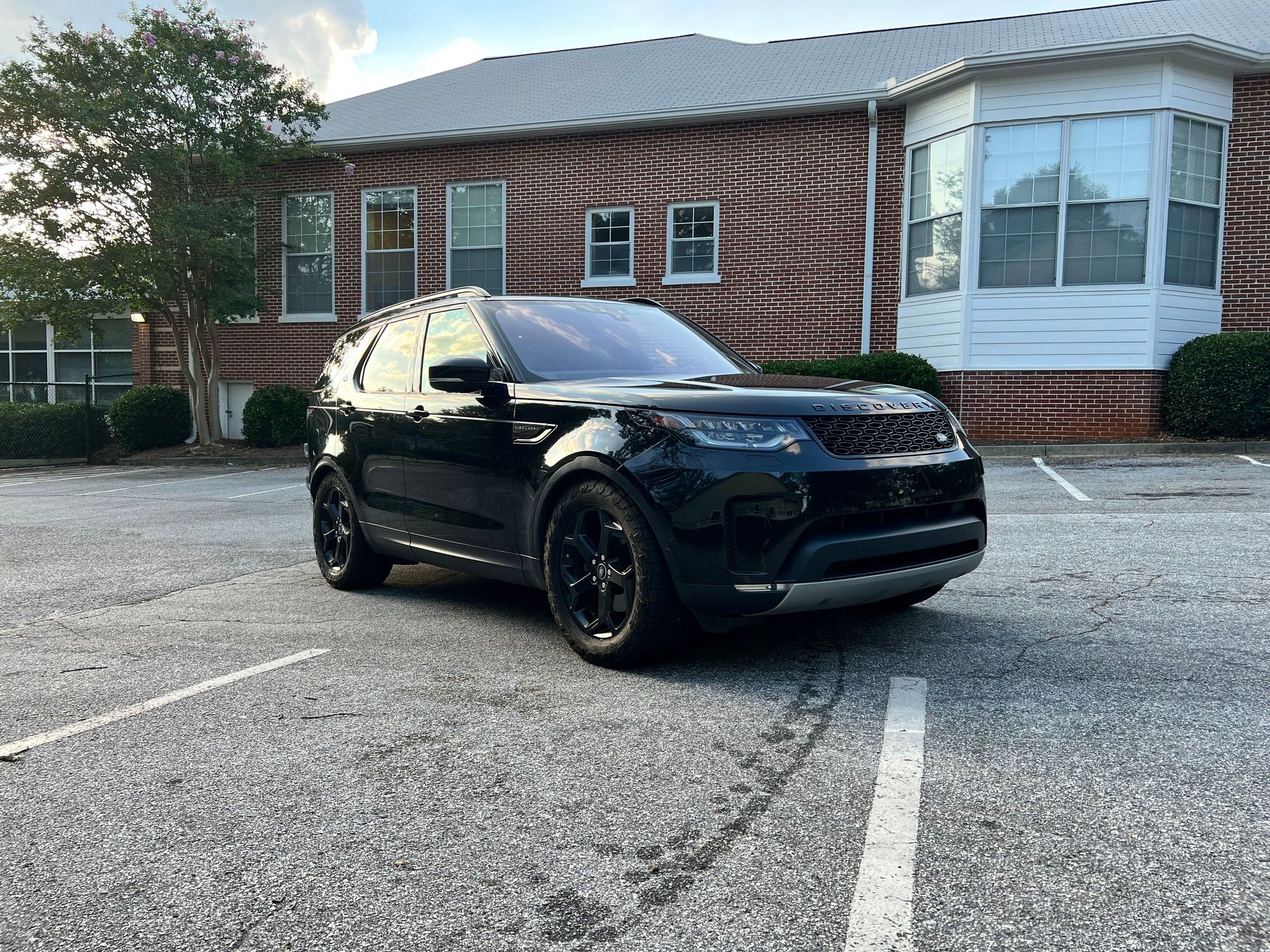 2019 Land Rover Discovery - '19 Discovery TD6 HSE 83k miles - Used - VIN SALRR2RKXKA085285 - 84,000 Miles - 6 cyl - AWD - Automatic - SUV - Black - Atlanta, GA 30310, United States