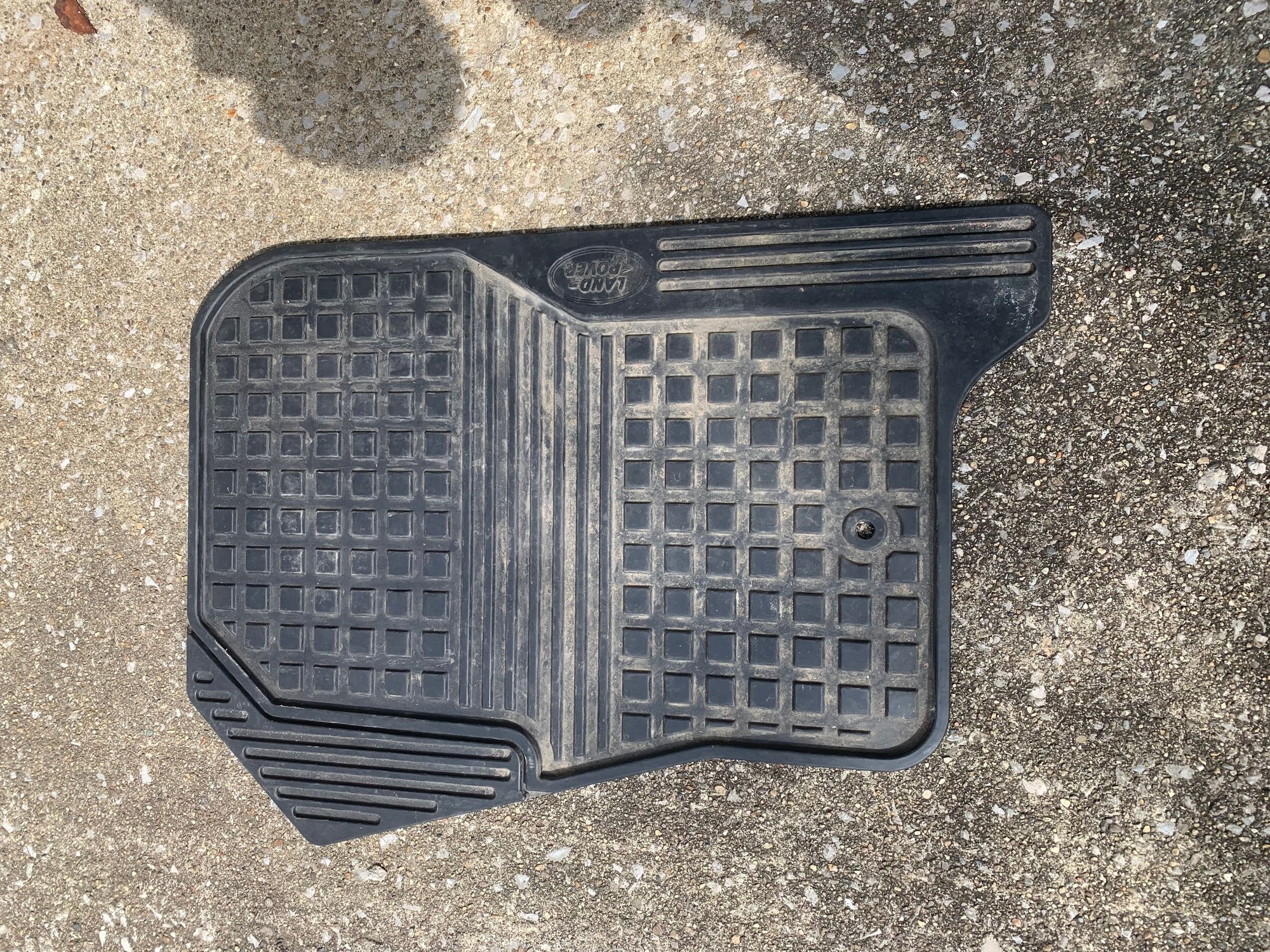 Accessories - LR4 Rubber OEM Mats - Used - 2010 to 2016 Land Rover LR4 - Winchester, KY 40391, United States