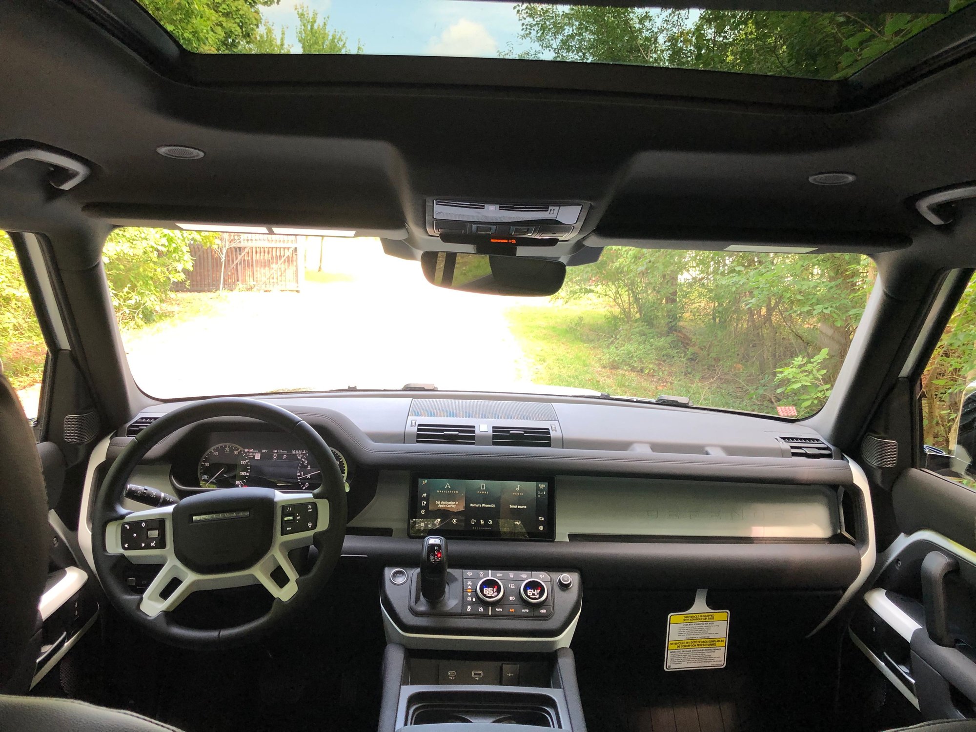 2023 Land Rover Defender - 2023 Land Rover Defender 30th anniversary for sale! - Used - VIN salej7ex3p2113336 - 14,500 Miles - 4 cyl - 4WD - Automatic - SUV - White - Rochester Hills, MI 48309, United States