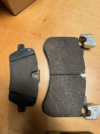 L Rear R Front