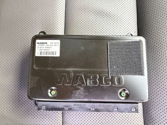 SRD000070 - came with the car although not original to the car.  I wonder what the velcro is for? 