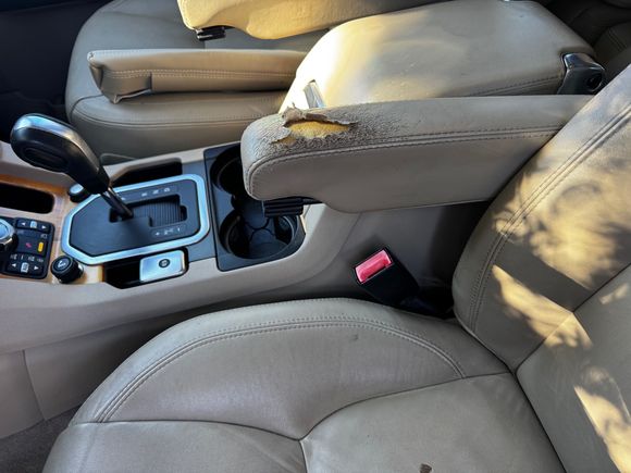 arm rest damage
