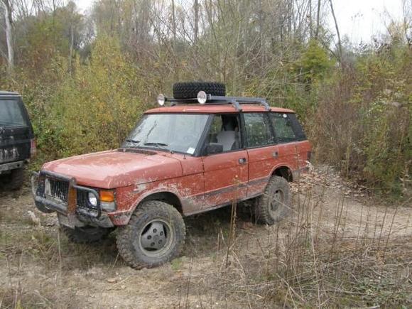 Out and about. Before I took the spare down and removed that rack, put the winch on and started working on it.