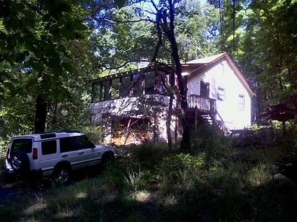Parked at the cottage (nice, steep driveway)
