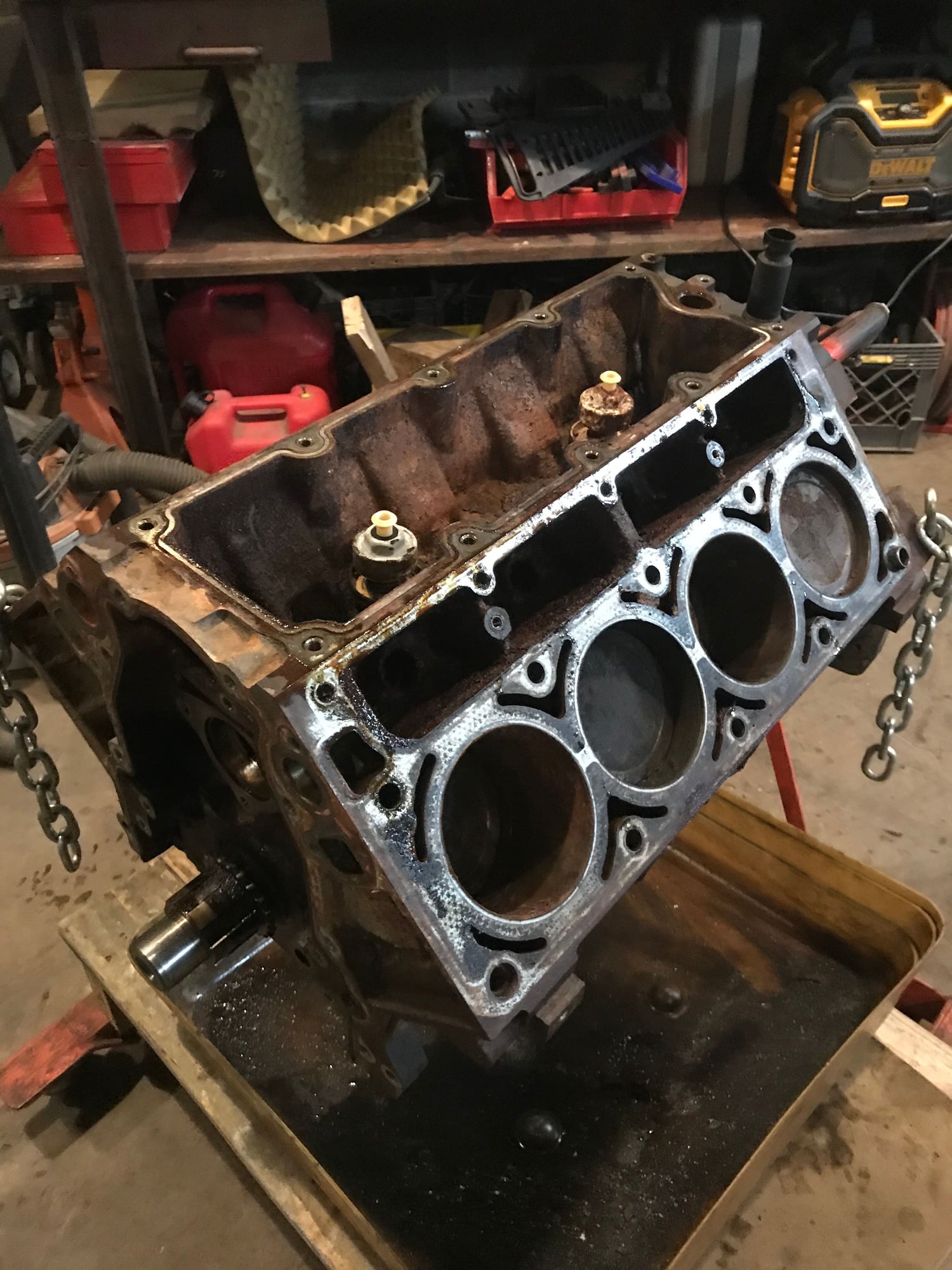 Engine - Internals - Stock 5.3 LS parts (gen 3), Corvette Manifolds - Used - 0  All Models - Carbondale, PA 18407, United States