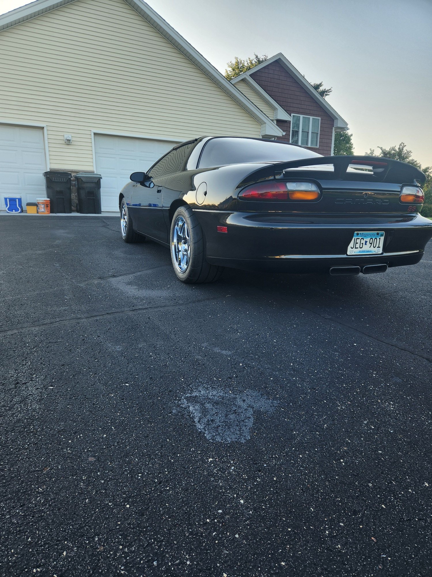 2001 Chevrolet Camaro - 2001 Camaro SS M6 Low Miles 34,600 - Used - VIN 2G1FP22GX12104290 - 34,600 Miles - 8 cyl - 2WD - Manual - Coupe - Black - Big Lake, MN 55309, United States