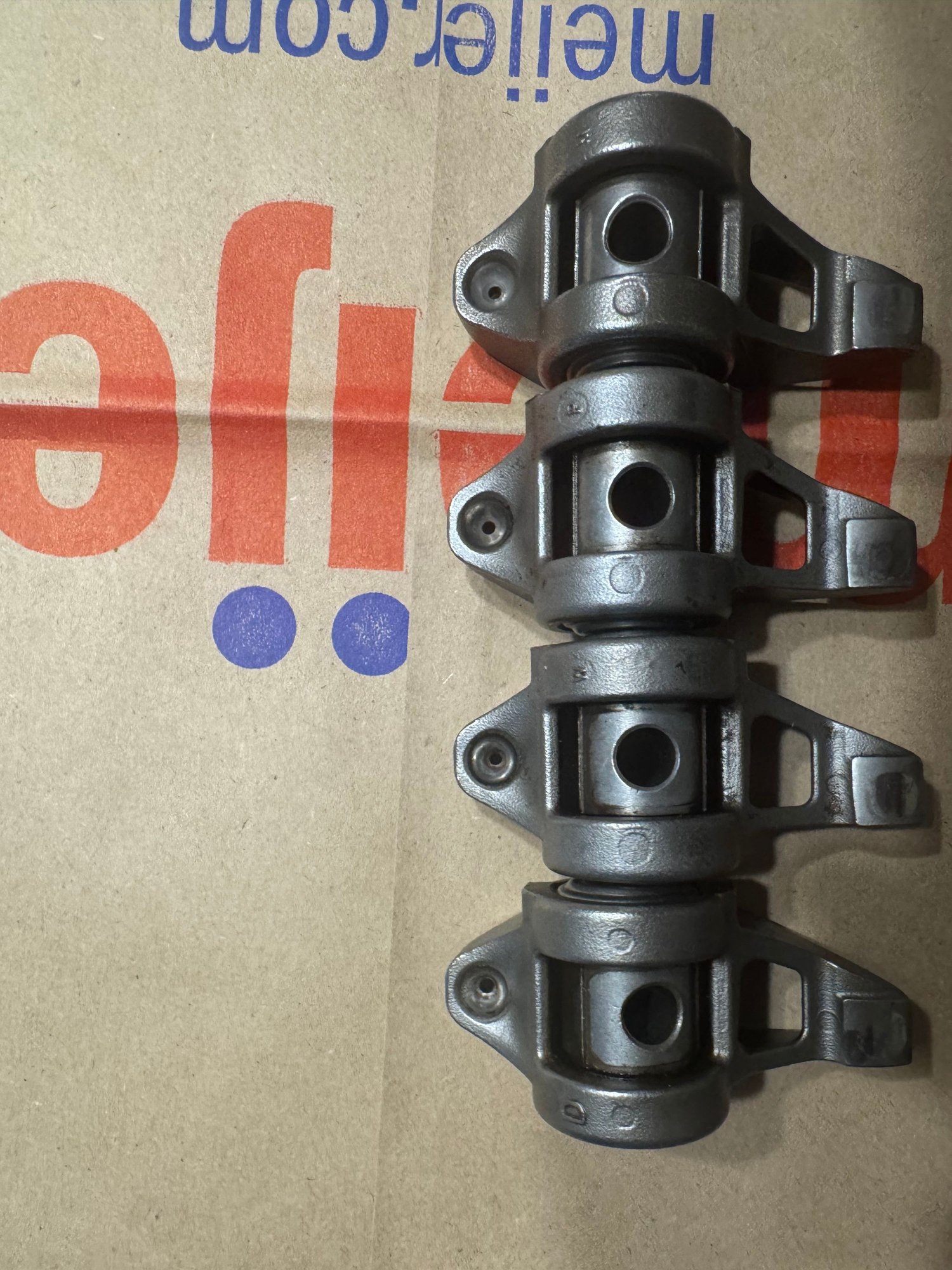 Engine - Intake/Fuel - LS3 rocker arms OEM plus bolts. Full set of rockers and bolts - Used - -1 to 2027  All Models - Allen Park, MI 48101, United States