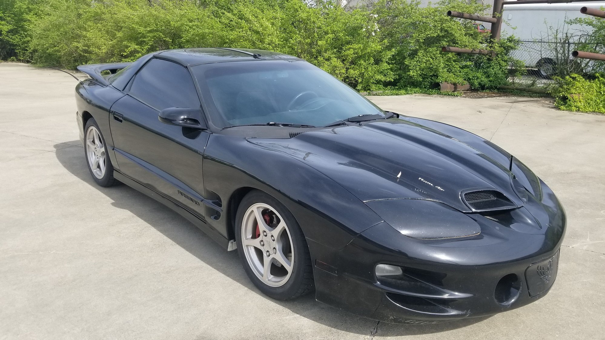 1998 Pontiac Firebird - 1998 LQ4 Trans Am 6-Speed - Used - VIN 2G2FV22G4W2221680 - 159,000 Miles - 8 cyl - 2WD - Manual - Coupe - Black - Lexington, KY 40511, United States