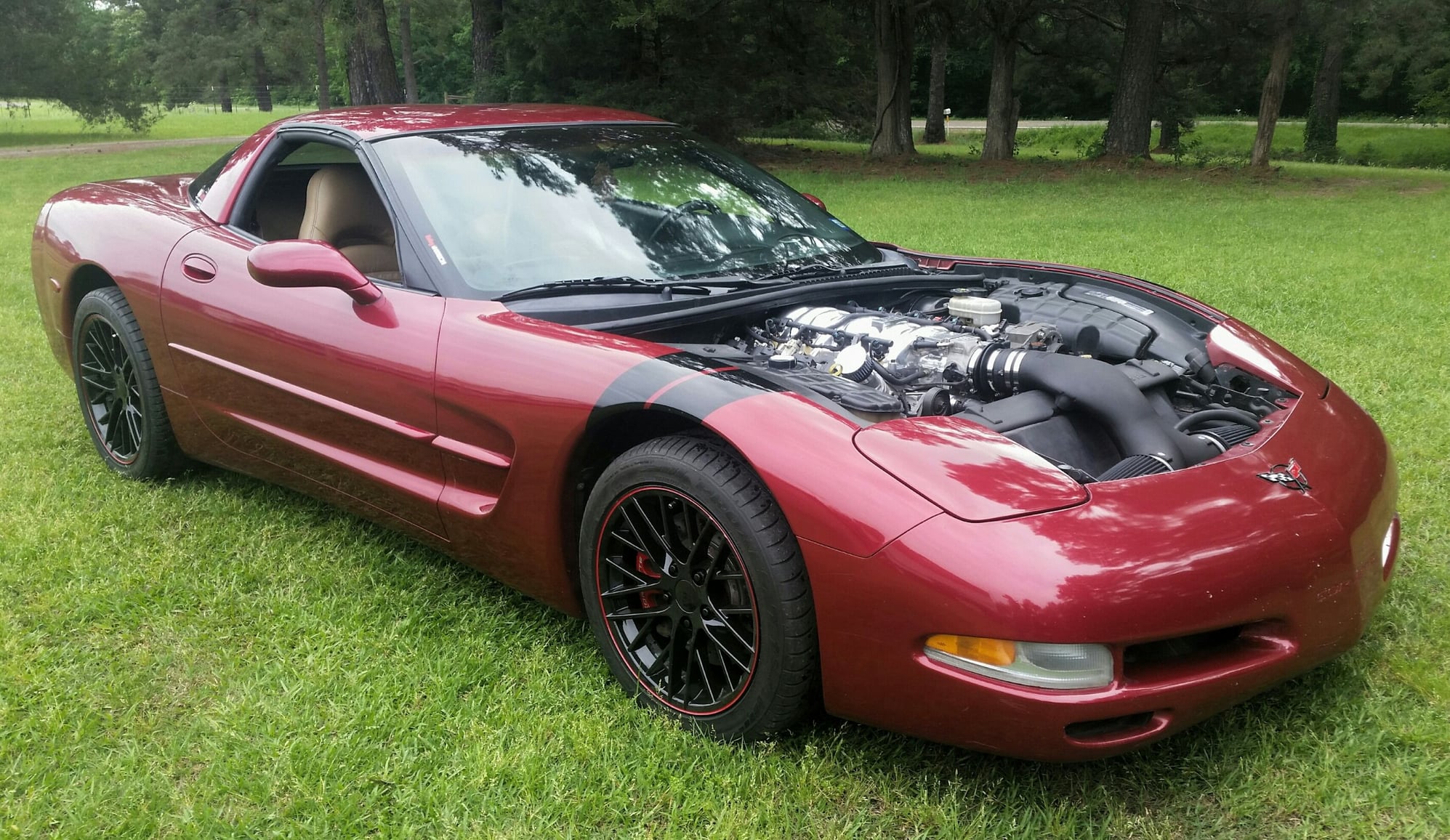 2001 Chevrolet Corvette - 01' Z51 C5 Forsale (Tail light issues) - Used - VIN 1G1YY22G615114258 - 165,000 Miles - 8 cyl - 2WD - Manual - Coupe - Red - Tenaha, TX 75974, United States
