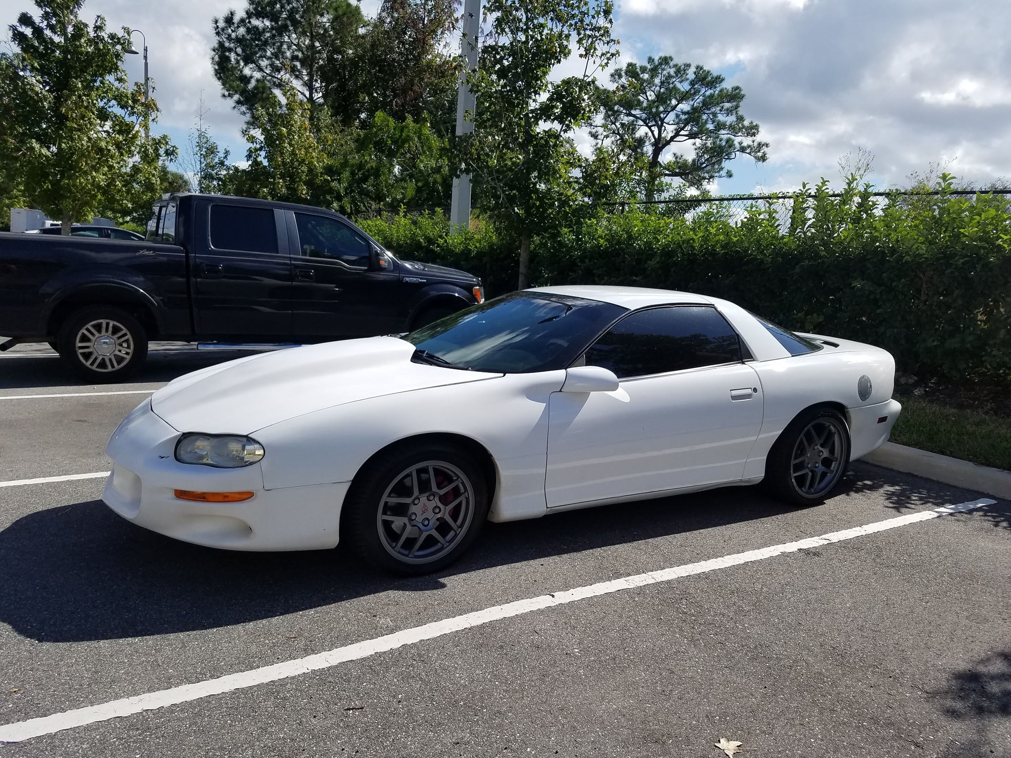 2000 Chevrolet Camaro - B4c code Z28 - Used - VIN 2G1FP22G0Y2141021 - 123,000 Miles - 8 cyl - 2WD - Automatic - Coupe - White - Orlando, FL 32819, United States
