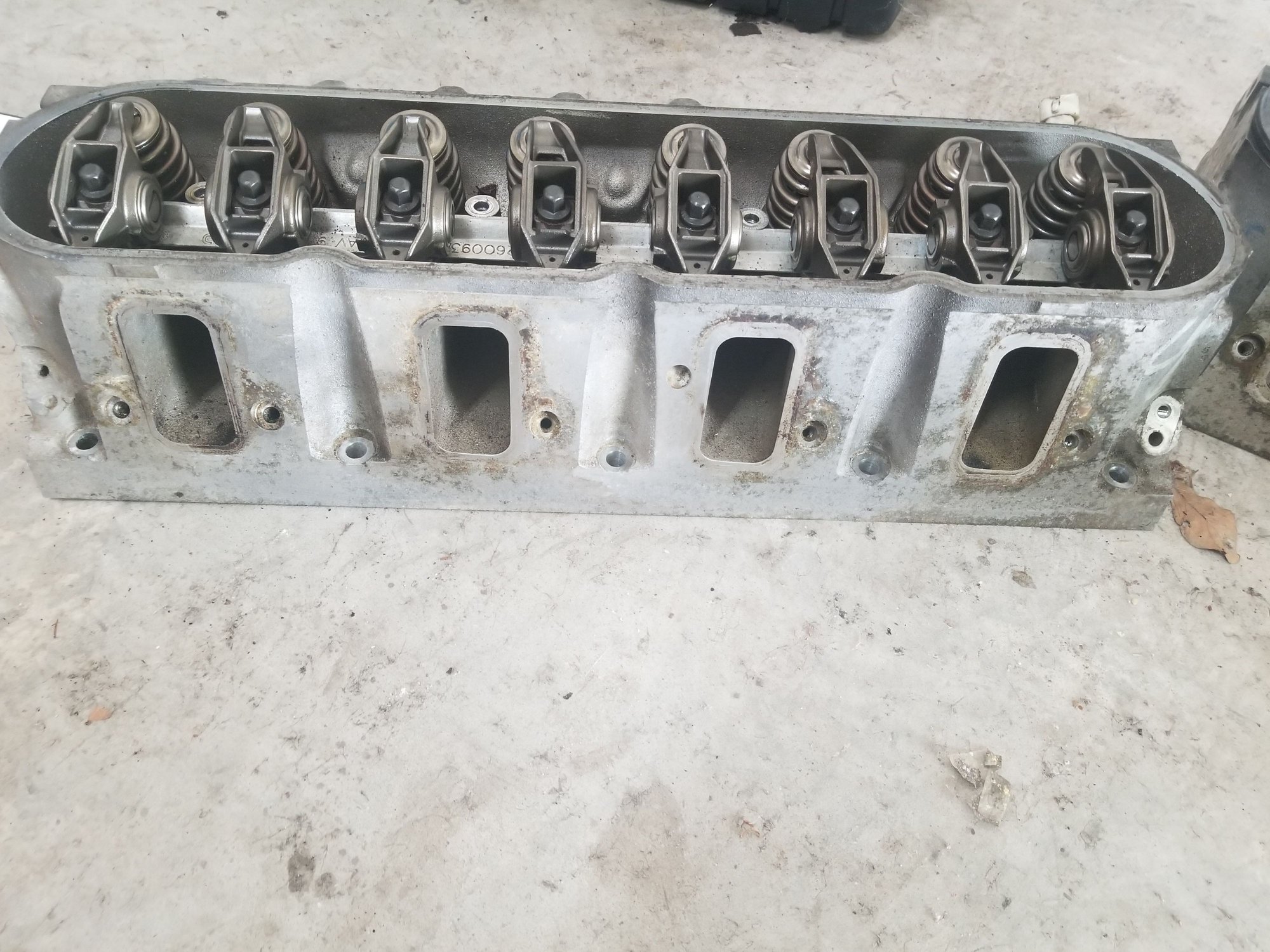 Engine - Internals - Complete LS3 / 823 heads with valve covers - New - All Years Any Make All Models - Middleburg, FL 32068, United States