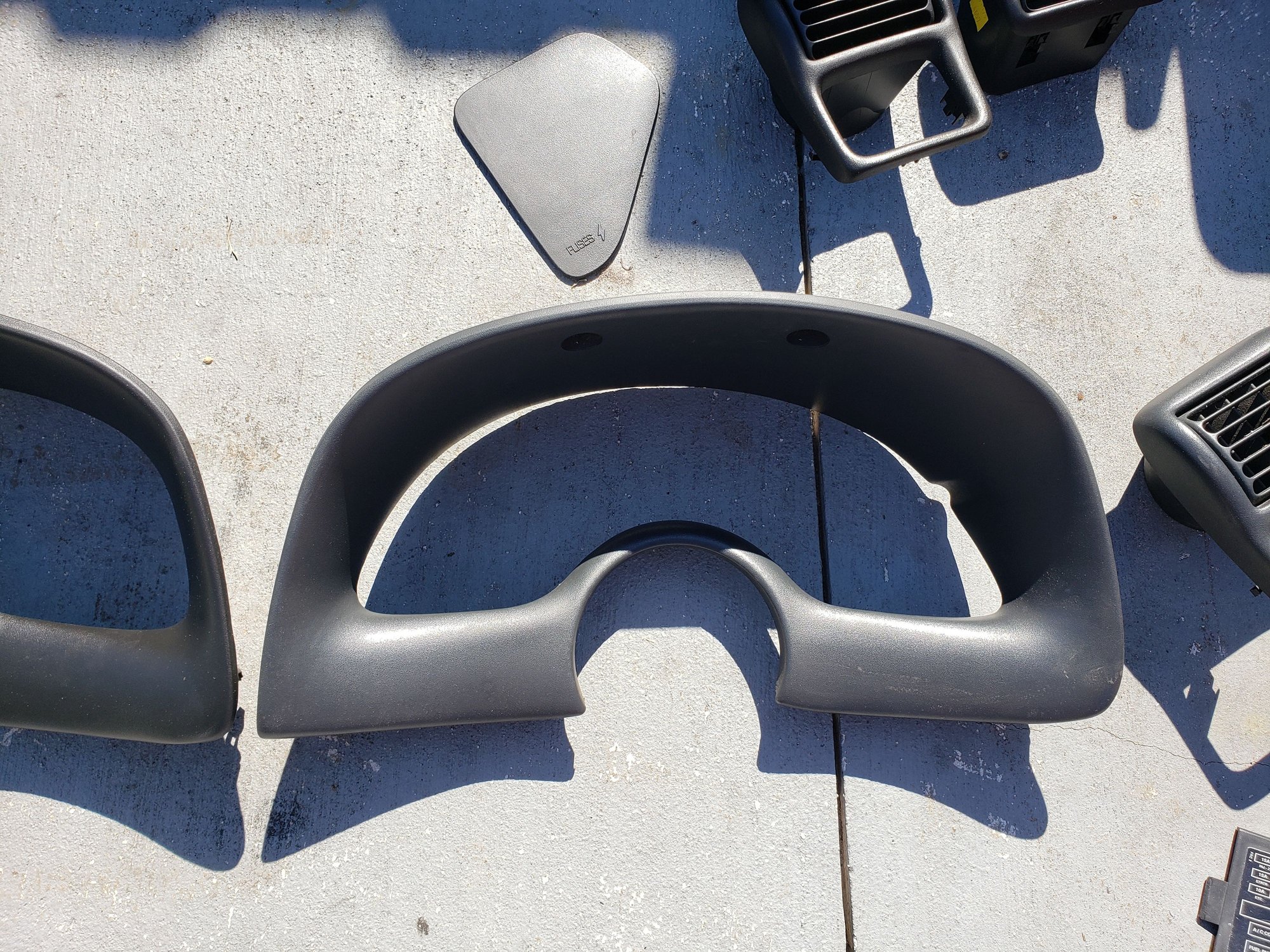  - Assortment of Fbody parts, tail lights, LS1 swap, T56 swap, interior parts, plus more - Fort Lauderdale, FL 33321, United States