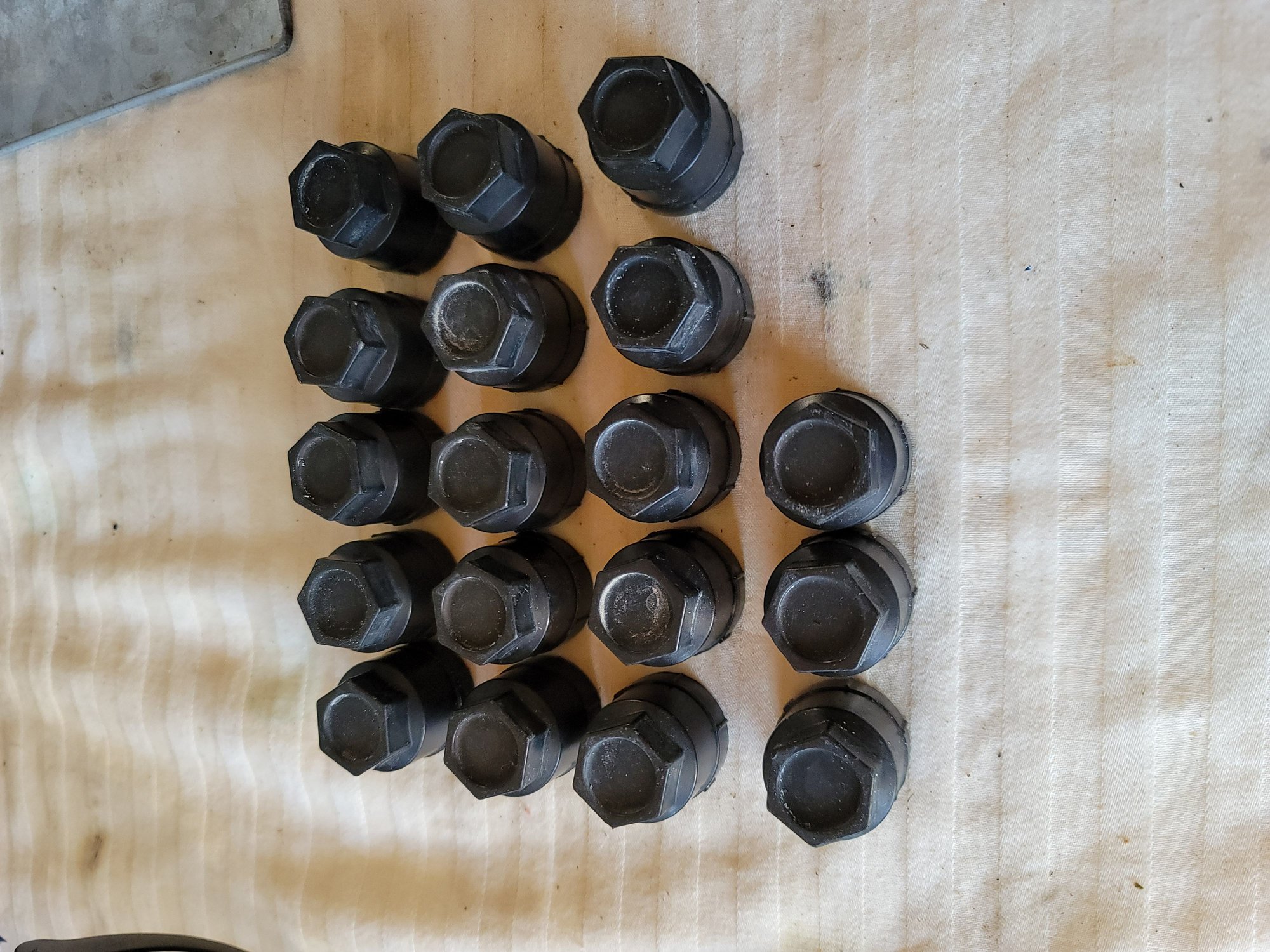 Accessories - Black Lug Nut Caps (18) - Used - 0  All Models - West Bend, WI 53090, United States