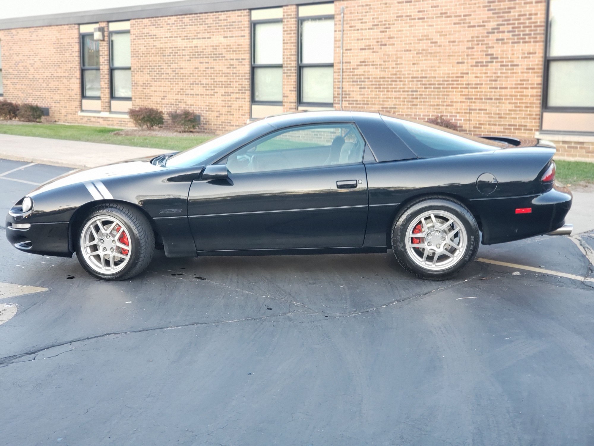 1998 Chevrolet Camaro - 1998 Chevrolet camaro z28 hardtop nice and clean unmolested - Used - VIN 2g1fp22g2w2109457 - 180,000 Miles - 8 cyl - 2WD - Automatic - Coupe - Black - Hanover Park, IL 60133, United States