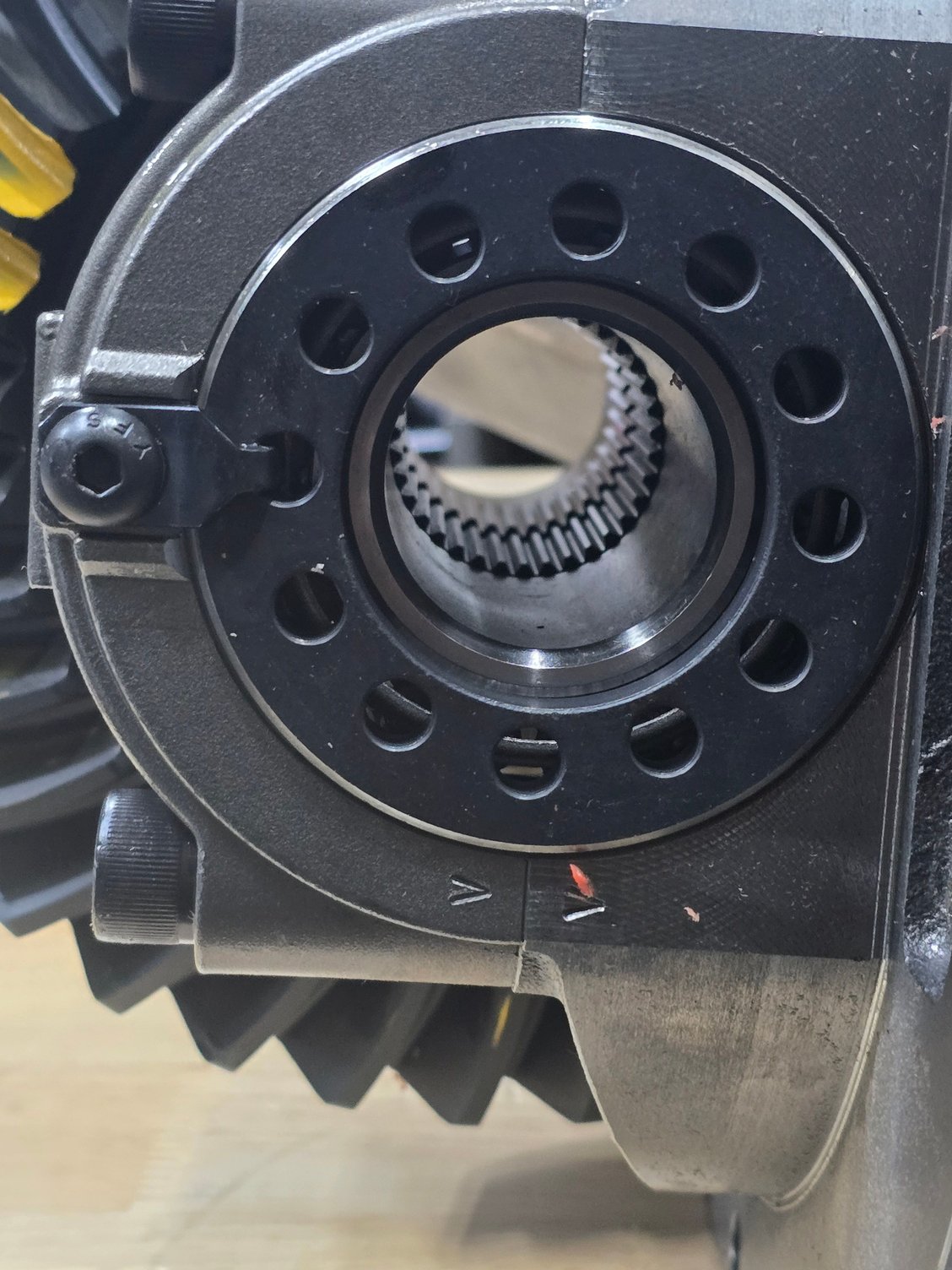 35 spline inside