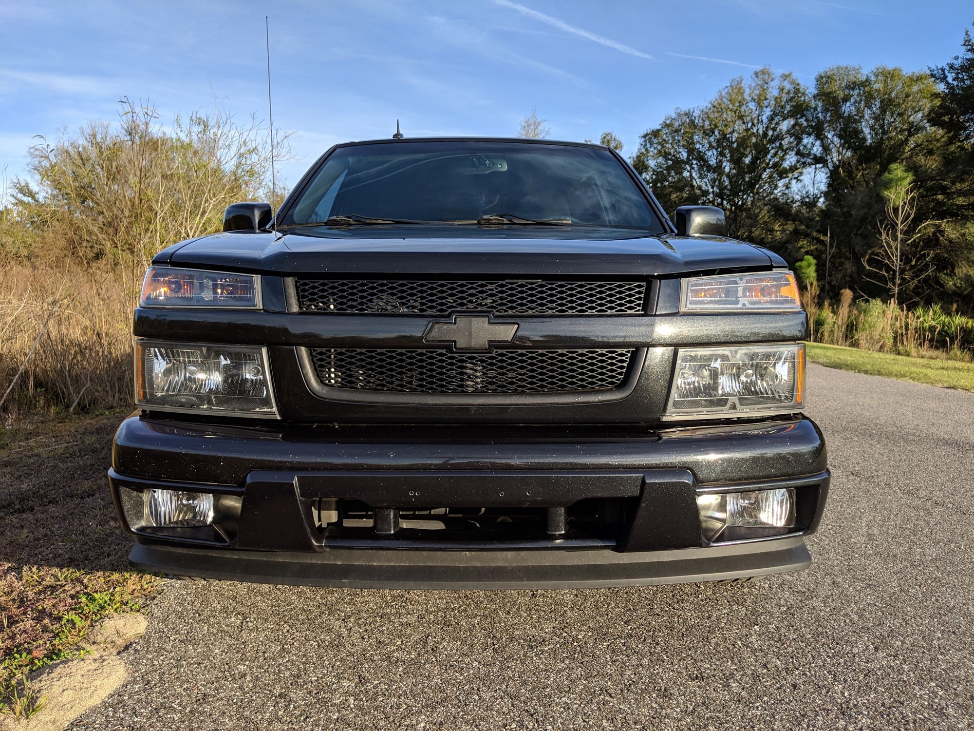 2009 Chevrolet Colorado - FL 2009 Colorado V8 2wd Ext cab - Used - VIN 1GCCS19L598124824 - 68,074 Miles - 8 cyl - 2WD - Automatic - Truck - Black - Tampa, FL 33647, United States