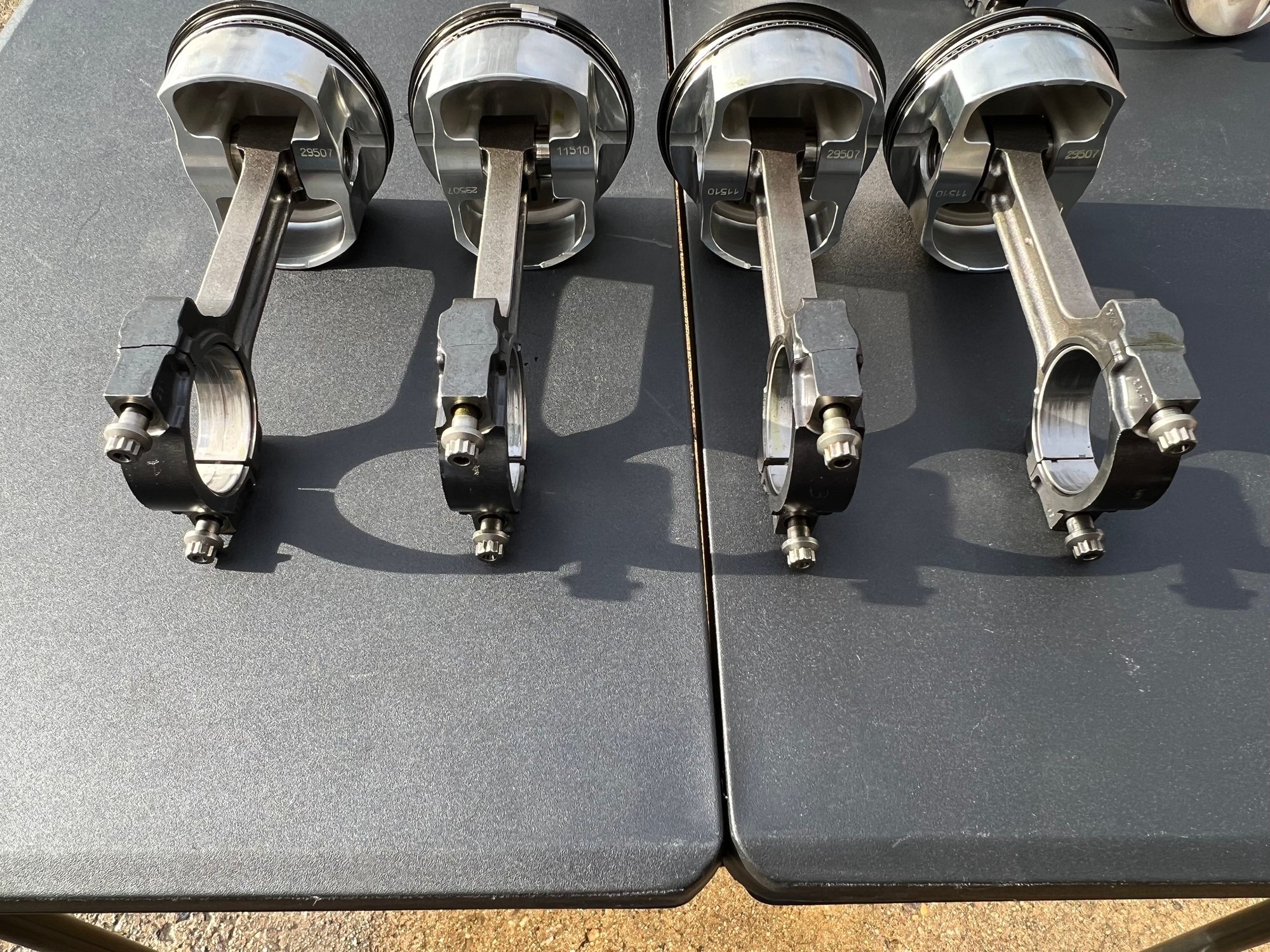 LQ9 block, Diamond flat top pistons, Gen4 rods w/ARP 2000, stock crank