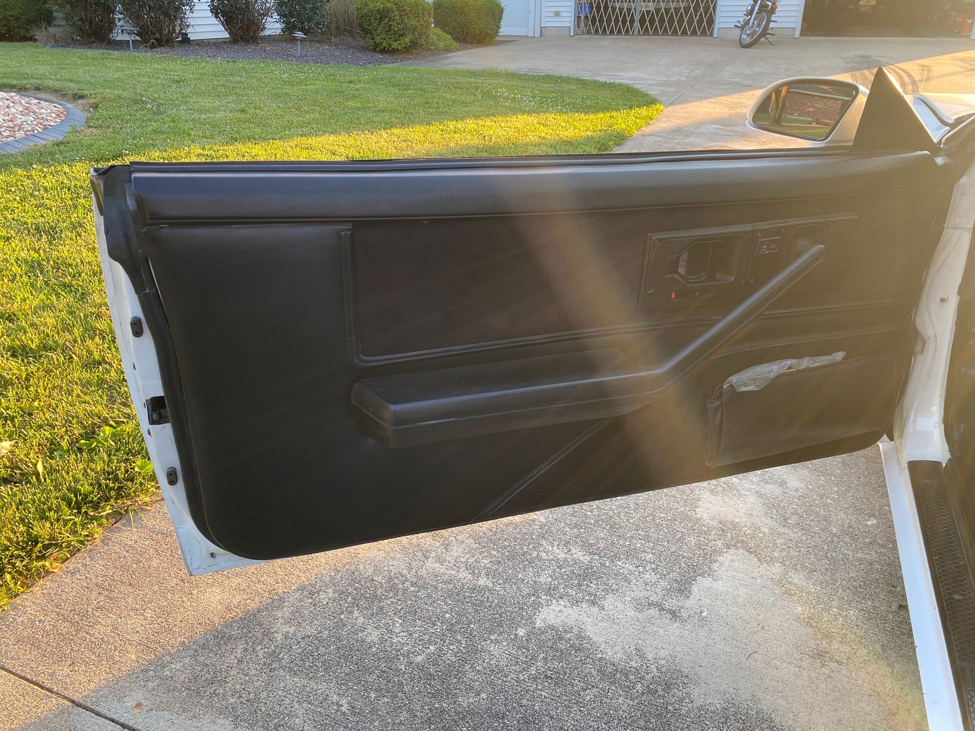 1989 Pontiac Firebird - 1989 Pontiac Firebird LSA Swapped 6Spd Auto 600+ RWHP - Used - VIN 1G2FS21E2KL257211 - 157,000 Miles - 8 cyl - 2WD - Automatic - Coupe - White - Quincy, IL 62305, United States