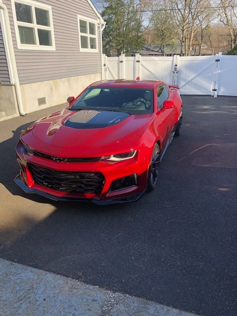 2018 Chevrolet Camaro - 18 ZL1  M6 5k miles heads cam maggy 2650 - Used - VIN 1G1FJ1R69J0107501 - 5,000 Miles - 8 cyl - 2WD - Manual - Coupe - Red - Central, NJ 08723, United States