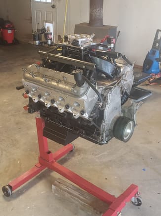 New motor for the new upcoming race season.  I sold the ls6 and used the funds to put this together. 