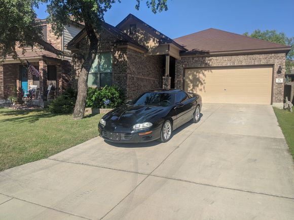 The car unloaded at my house