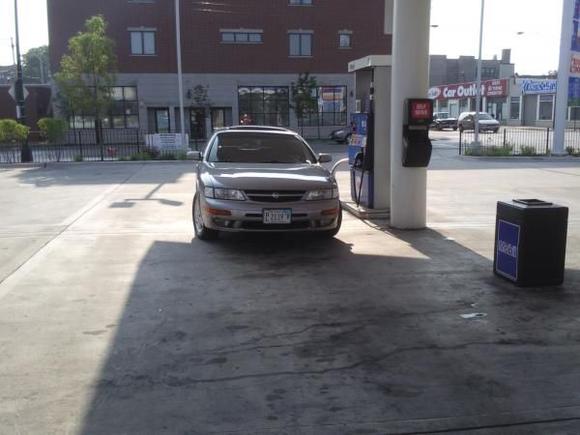 my se getting fed!!