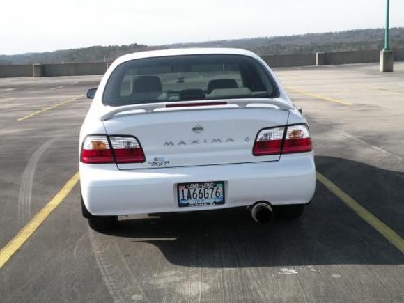 a member's max...this is how i want my max to look....red clears and a nice exhaust like that.