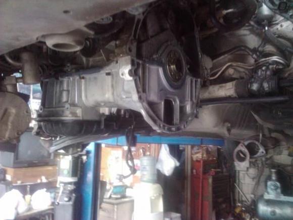 10..and thats the oil pan after i cleaned it and the rear main seal...back on the engine....