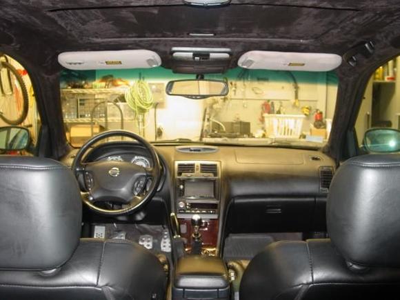 Suede headliner with closed sunroof shade