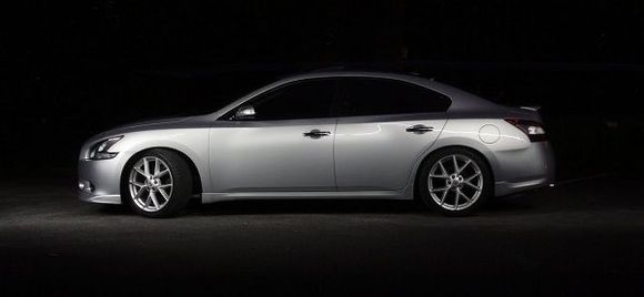 Nissan should use this to sell more Maximas