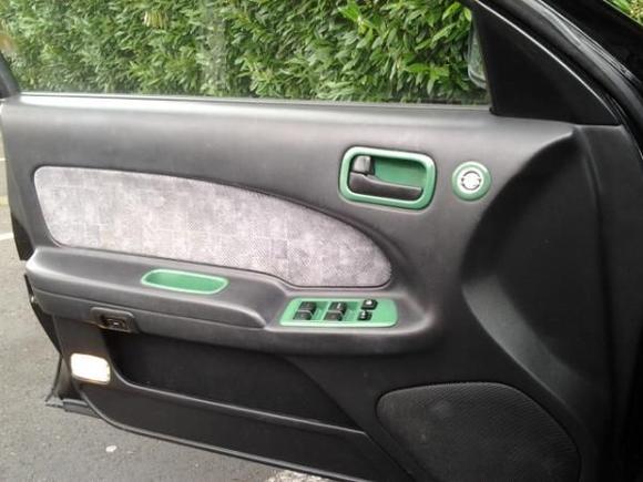 RF 1" tweeter and RF punch 6.5 (hidden) in door. LED courtesy lights should be here hopefully today.