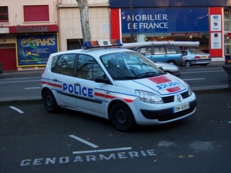 When I went to France for the first time and saw this, I started laughing my ass off. The cop came over and asked what was so funny, I simply replied, " What do do you do over here with that ? Chase down people on the bike path..?
He was not pleased...