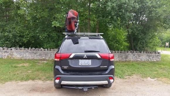 2016 Mitsubishi Outlander GT V6 S AWC, Thule Hull a Port 835PRO, Ascend D10 Sit In Kayak  (8)