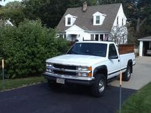 1999 Chevy 3500, only 17, 500 miles on it as of 2017!😃🇺🇸