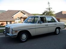 '73 Mercedes Benz 220 'Bedelia'