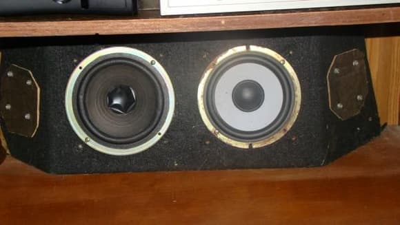a speaker box i found on the side of the road with some old sony component speakers
