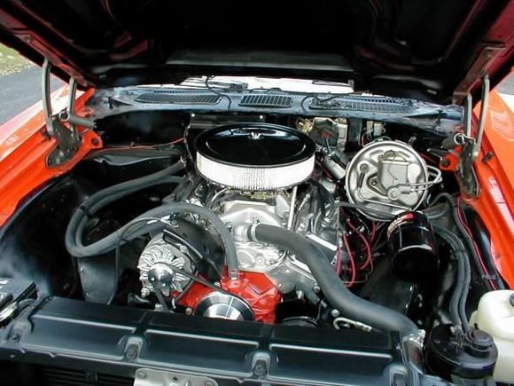 1972 Chevelle engine bay