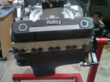 would like to paint the Holley on the rocker covers sublime as well .