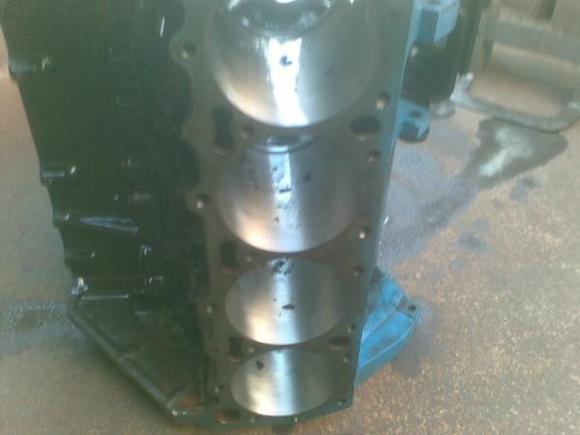 265 porting photos 027
the swiss cheese bores @ 4.5"