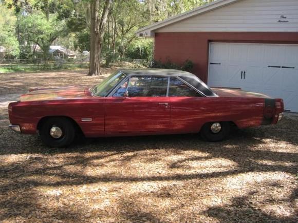 1968 Fury III old shoes