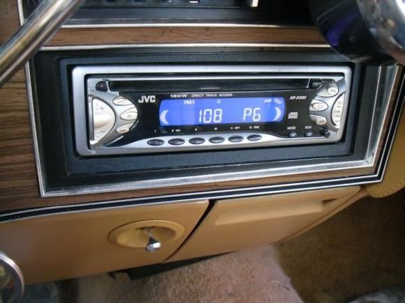 after install  looks good works great.just need new speakers