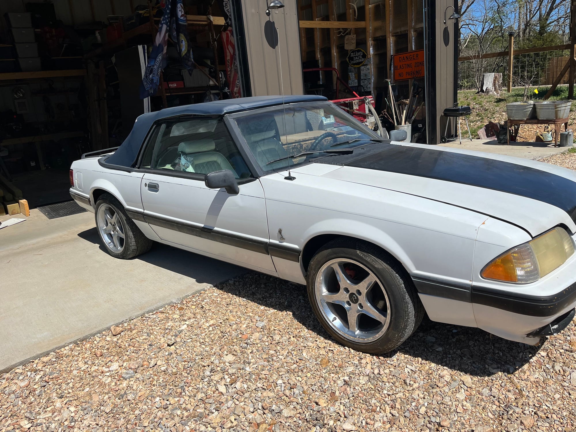 1990 Ford Mustang - 1990 Ford Mustang GT convertible - Used - VIN 1FACP44E1LF225265 - 25,000 Miles - 8 cyl - 2WD - Automatic - Convertible - White - Eureka Springs, AR 72632, United States