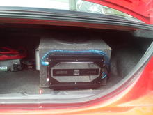 600 watt sub mounted to the box of my 12&quot; Audiobahn Dub Edition