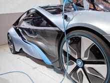 BMW i8 Concept charger