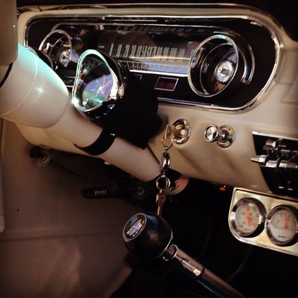 Only thing non correct is the 3 gauge under dash unit here