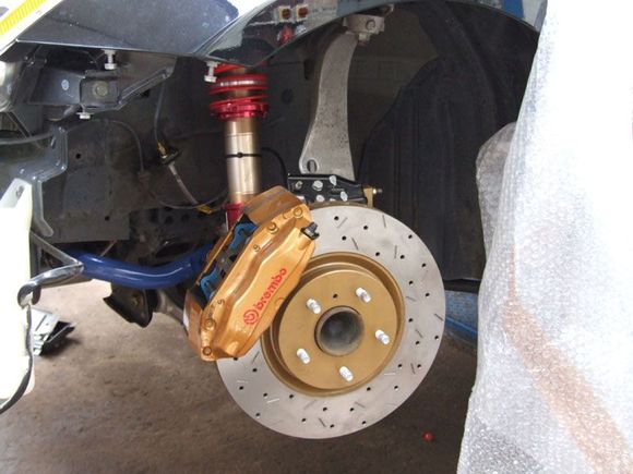 RSR Sports i race coilover
DBA discs
Endless Pads
Cusco Sway bars
