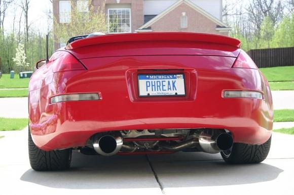 Greddy exhaust, Shine auto Central 20 spoiler, stillen rear brace, 350EVO rear sway (painted red)