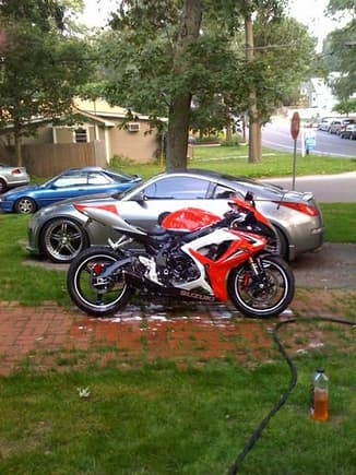 MY Gixxer, Looking to Powder Coat the calipars Red.